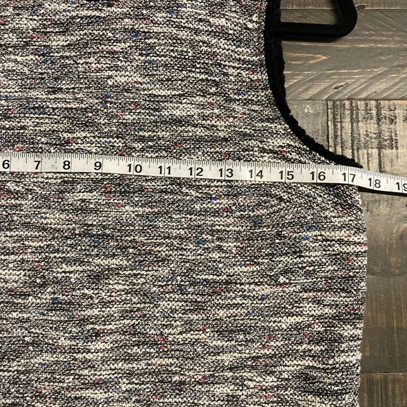 Loft Dress - Picture 8 of 9